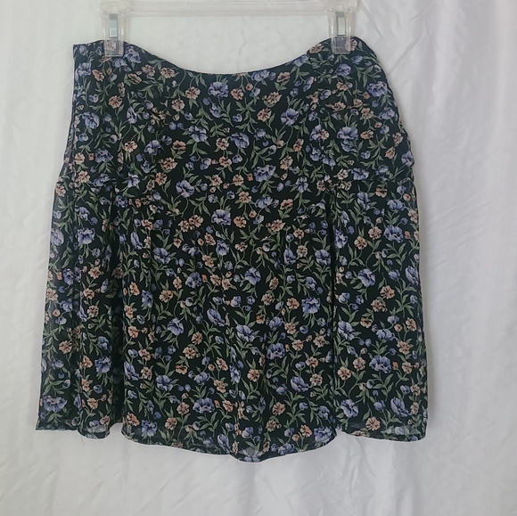 EUC Julep Perals floral lined mini skirt - Picture 6 of 6